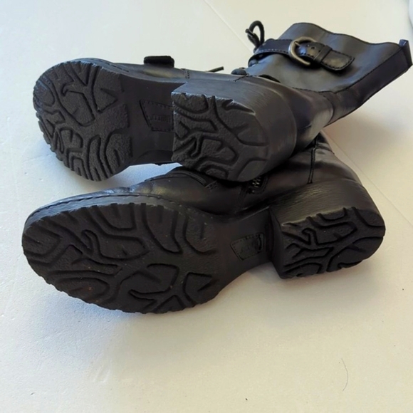 Born boots - Picture 4 of 5